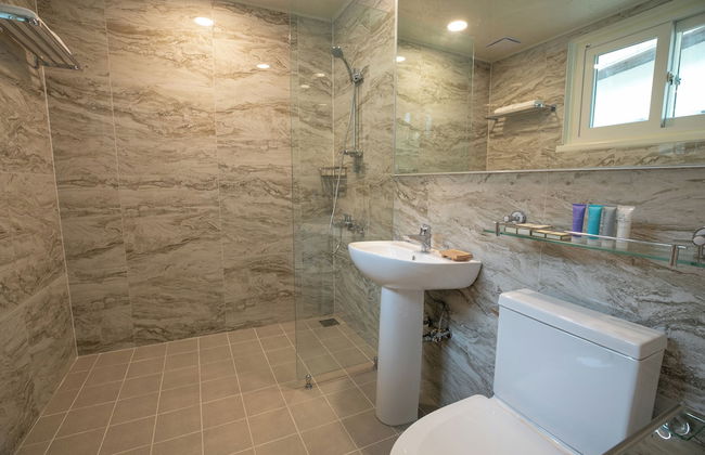 Kensington Resort Seorak Valley - Photo 37