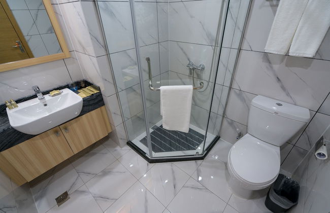 Guardian Residence - Photo 30