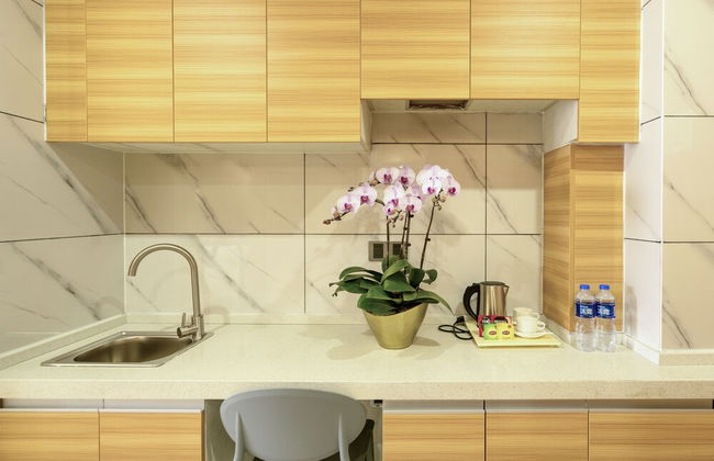 Guardian Residence - Photo 27