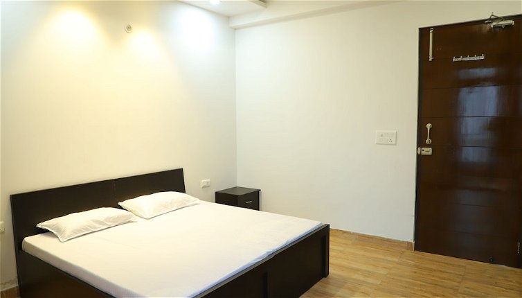 Photo 1 - Shivoham Yoga Retreat - Spacious and Fully Equipped Apartment in Tranquil Area