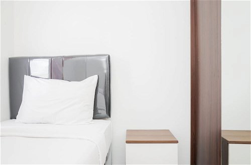 Photo 4 - Comfort 2BR Apartment at Vittoria Residence