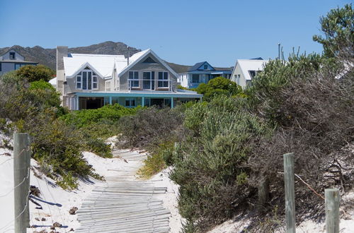 Foto 1 - Fin Whale Beach House