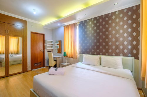 Photo 10 - Glitzy 3BR Residence at Grand Palace Kemayoran Apartment