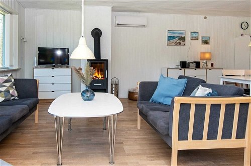 Foto 10 - 6 Person Holiday Home in Toftlund
