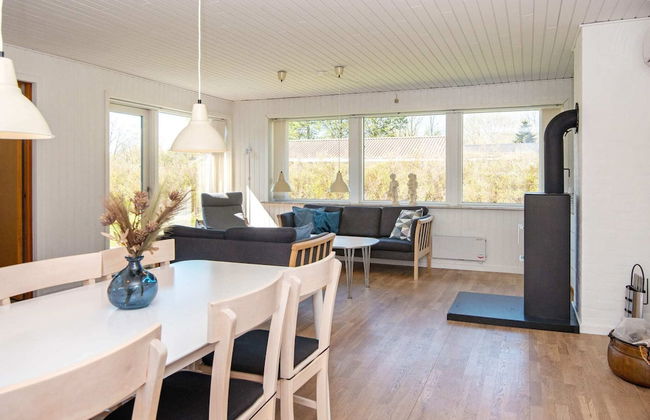 6 Person Holiday Home in Toftlund - Foto 7