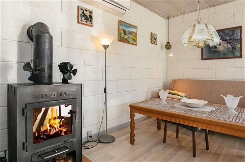 Photo 4 - 4 Person Holiday Home in Laeso