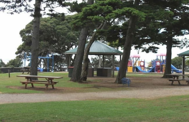 Waterfront at Waves - Foto 19
