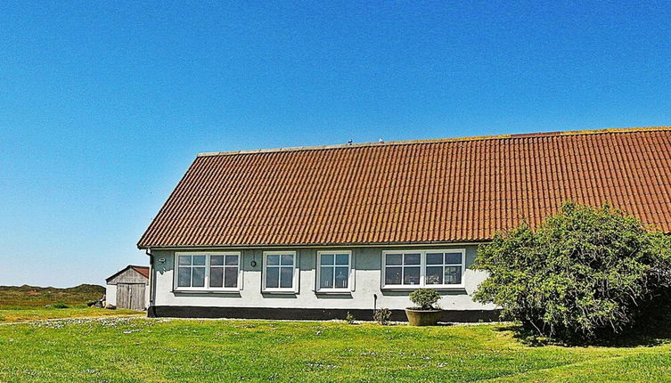 Photo 1 - 6 Person Holiday Home in Hvide Sande