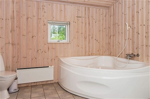 Photo 12 - 6 Person Holiday Home in Ebeltoft