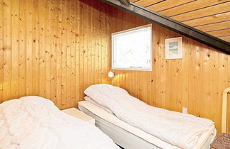 Photo 2 - 6 Person Holiday Home in Saltum