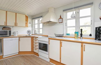 Foto 1 - 7 Person Holiday Home in Hvide Sande