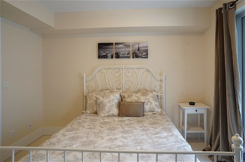 Photo 8 - Applewood Suites - Luxury 3 BDRM