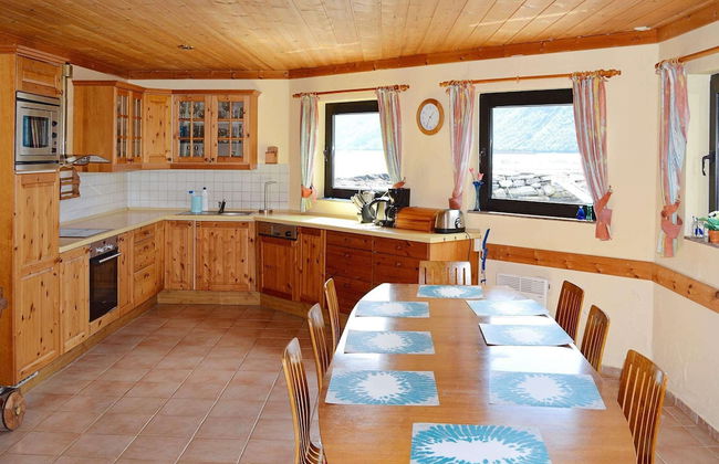 Holiday Home in EidsvÃ¥g - Foto 9