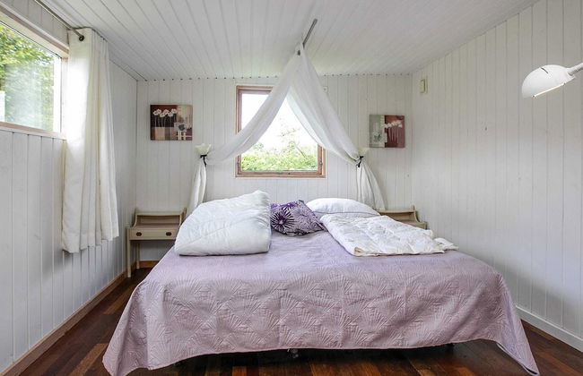 Holiday Home in Fjällbacka - Photo 2
