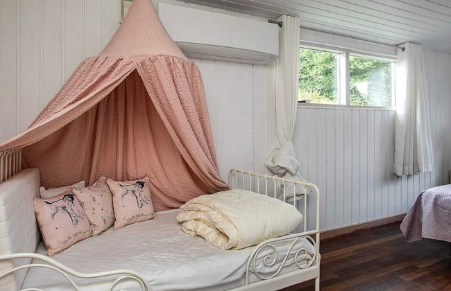 Holiday Home in Fjällbacka - Photo 3