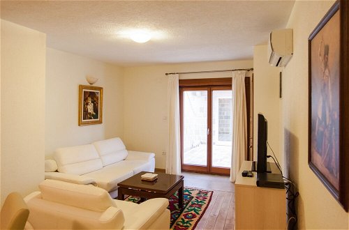 Photo 39 - Pietra Mare Apartments