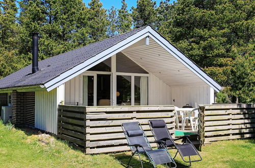 Photo 1 - Vibrant Holiday Home in Blåvand near Sea