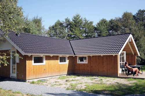 Photo 25 - 9 Person Holiday Home in Vaeggerlose-by Traum