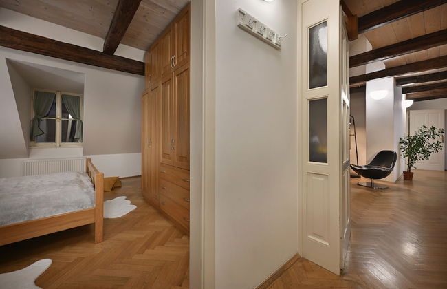 White Swan Boutique Apartments - Photo 57