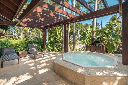 Photo 2 - Private Jacuzzi few Steps to the Beach Balcones