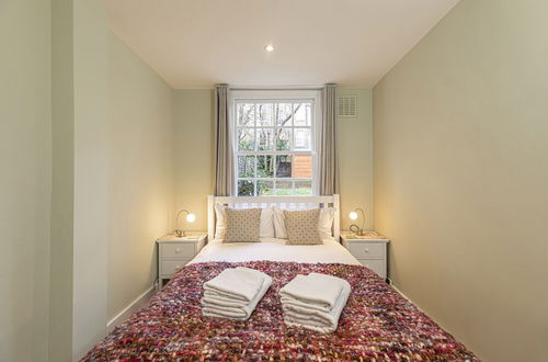 Foto 4 - Altido Stylish 2 Bed Flat In Notting Hill