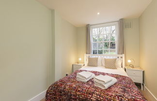 Foto 1 - Altido Stylish 2 Bed Flat In Notting Hill