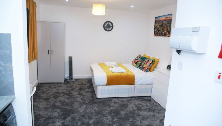 Photo 1 - Stunning 2-bed Apartment in Harrow