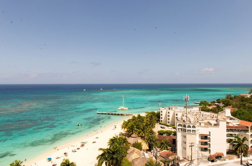 Photo 24 - Baywatch Beach at Montego Bay Club