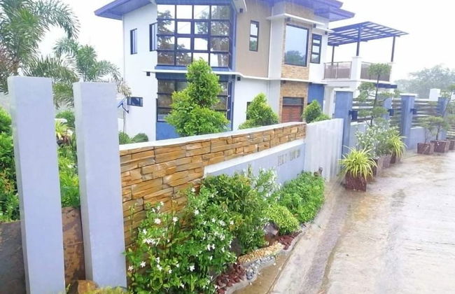 Luxury Villa at Mariveles Bataan, Philippines, Ph - Photo 31