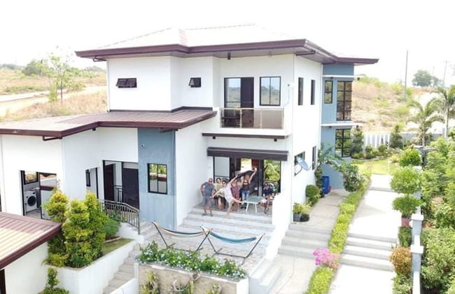 Luxury Villa at Mariveles Bataan, Philippines, Ph - Photo 36