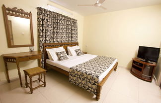 Photo 3 - Crescent Homes Corporate Stay