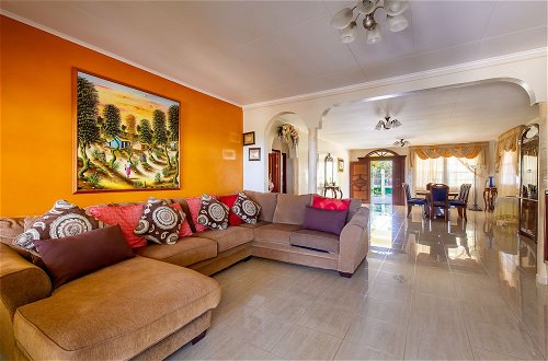Photo 2 - Breathtaking Family Designer Villa w/ Private Pool & Tropical Garden