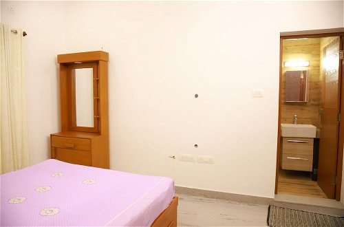 Foto 5 - Beautiful 2-bed Apartment in Ernakulam