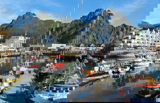 Photo 1 - 6 Person Holiday Home in Svolvaer