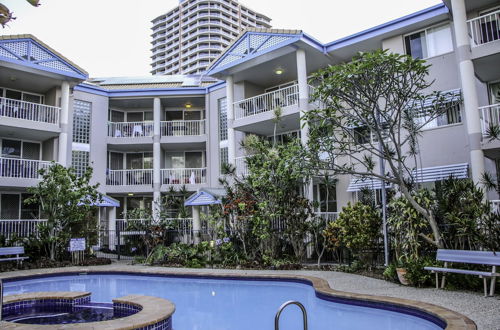 Photo 49 - Surfers Beach Holiday Apartments