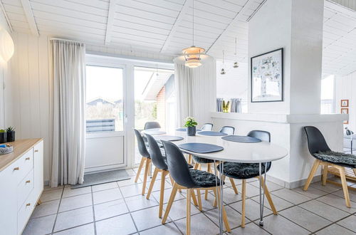 Photo 17 - 8 Person Holiday Home in Hvide Sande