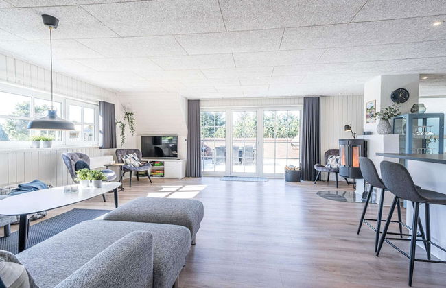 8 Person Holiday Home in Vejers Strand - Foto 16
