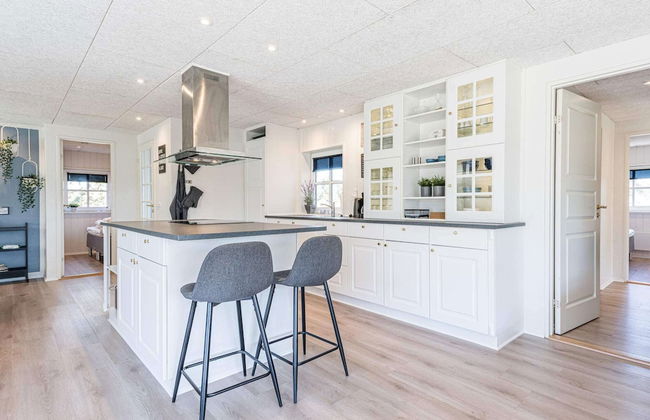 8 Person Holiday Home in Vejers Strand - Foto 21