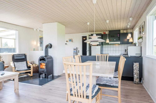 Photo 14 - 4 Person Holiday Home in Hvide Sande