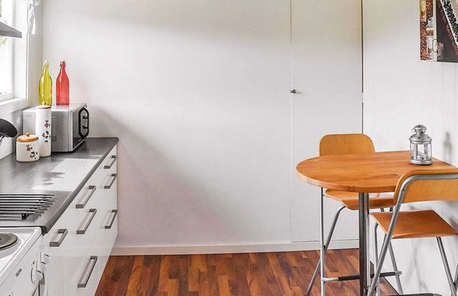 8 Person Holiday Home in Sandstad - Foto 11