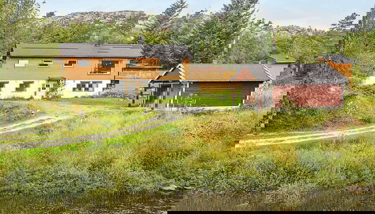 Foto 1 - 8 Person Holiday Home in Sandstad