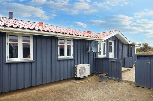 Photo 15 - 6 Person Holiday Home in Lokken