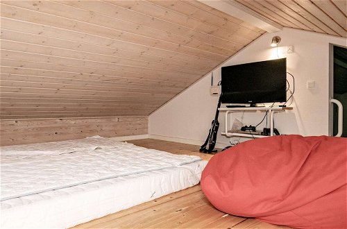 Photo 5 - 14 Person Holiday Home in Hojslev