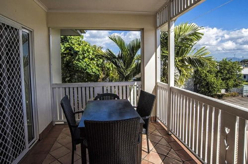 Foto 7 - Cairns City Garden Apartment