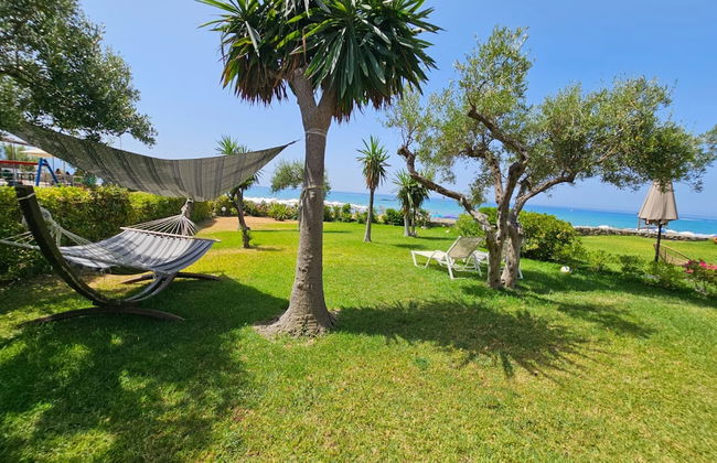 Corfu Glyfada Menigos Resort 5-8 - Foto 19