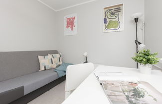 Photo 2 - Warsaw Batuty Apartment by Renters