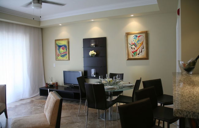 The Atrium Resort - Photo 45