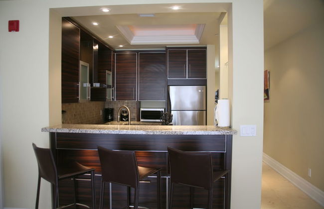 The Atrium Resort - Photo 53