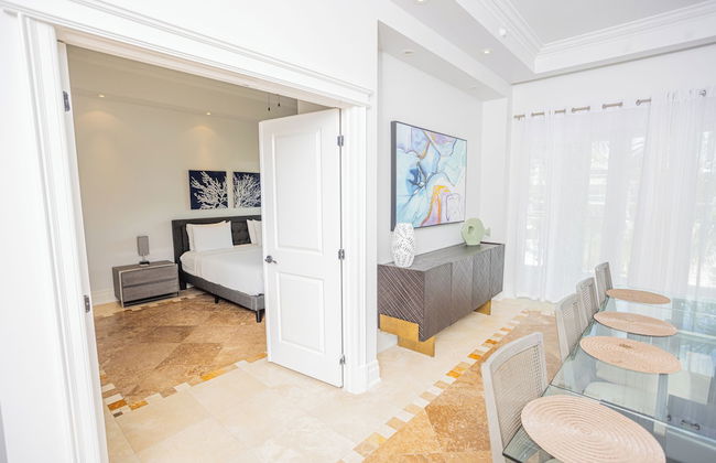 The Atrium Resort - Photo 18