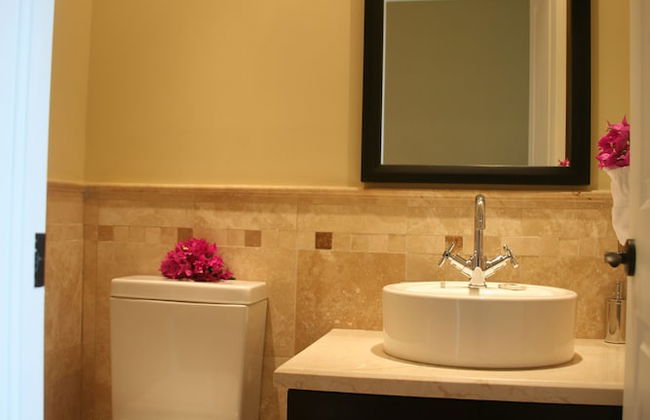 The Atrium Resort - Photo 76